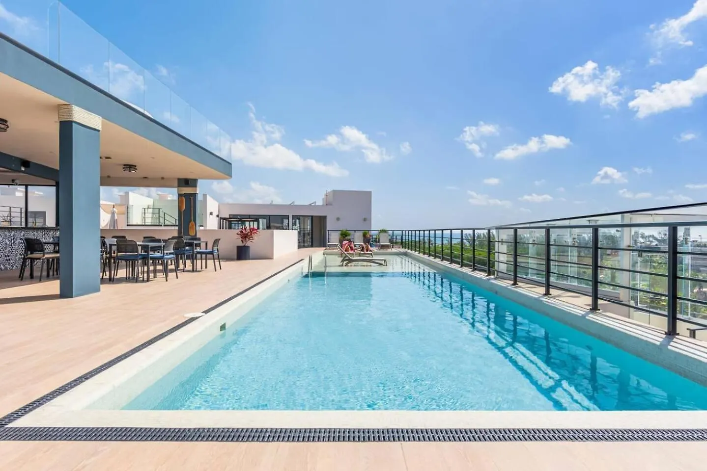 Private Room Top Location And Fridge 200M From Beach Playa del Carmen Holiday home