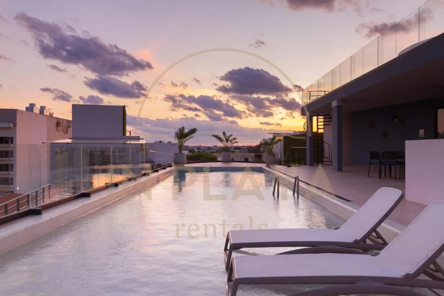 Private Room Top Location And Fridge 200M From Beach Playa del Carmen Mexico